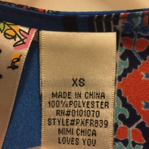 𝅺BRIGHT boho print roll tab sleeve, button romper. - Picture 5 of 9